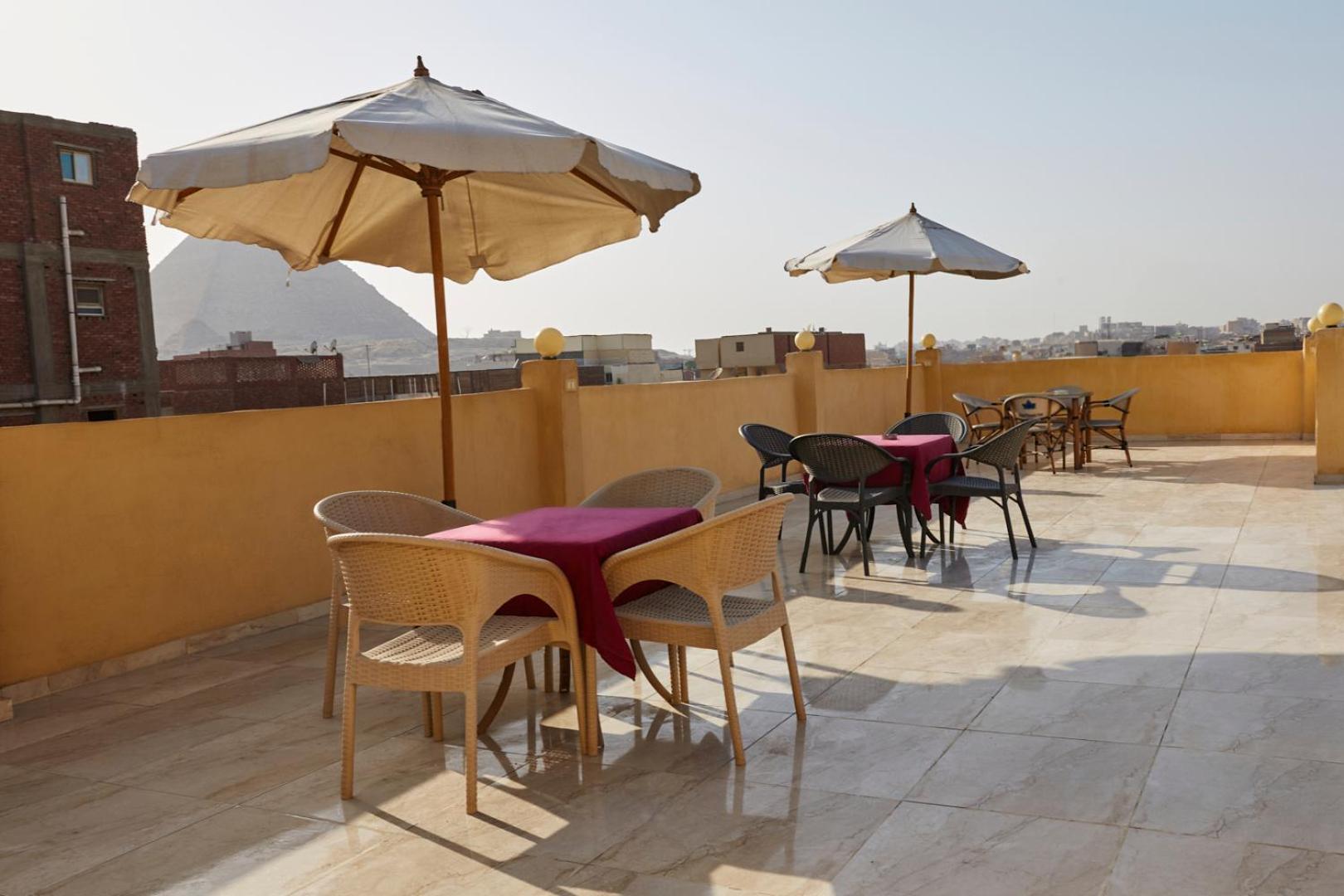 Grand Golden Pyramids View Hotel Kafret el-Gabal Exterior foto